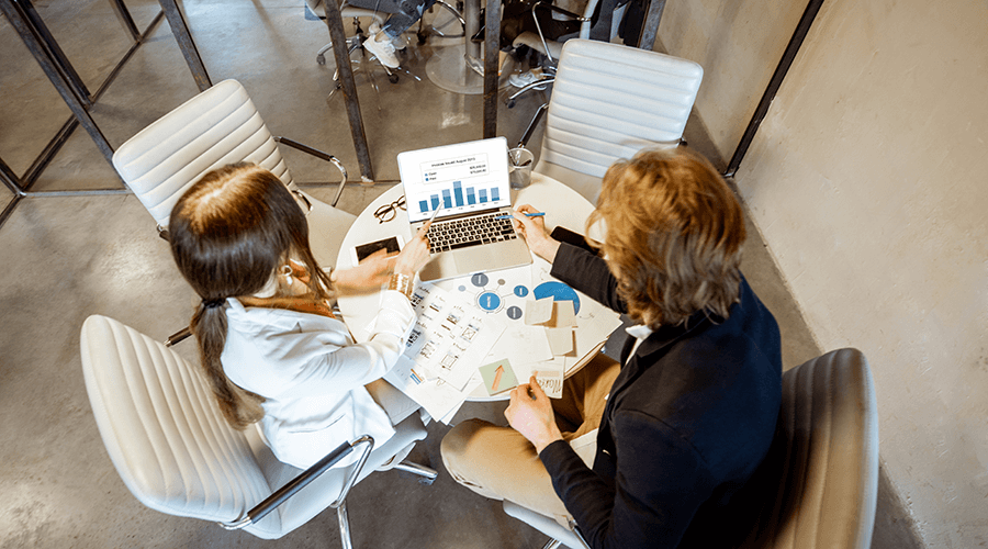 okrs-vs-kpis-which-is-better-for-business-strategy