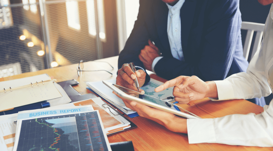 como-operan-los-consultores-estrategicos
