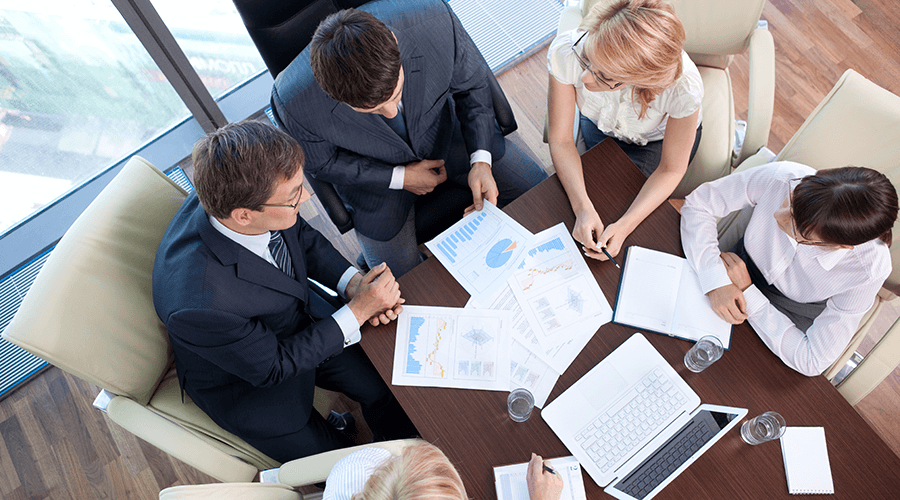 consultoria-interna-vs-consultoria-externa-cual-es-la-mejor-opcion-para-tu-empresa